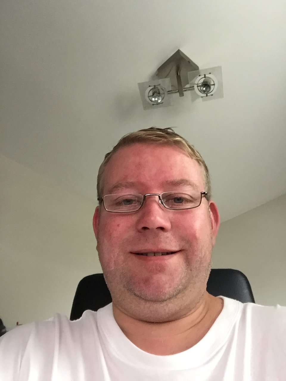 [Bilde av forfatter]